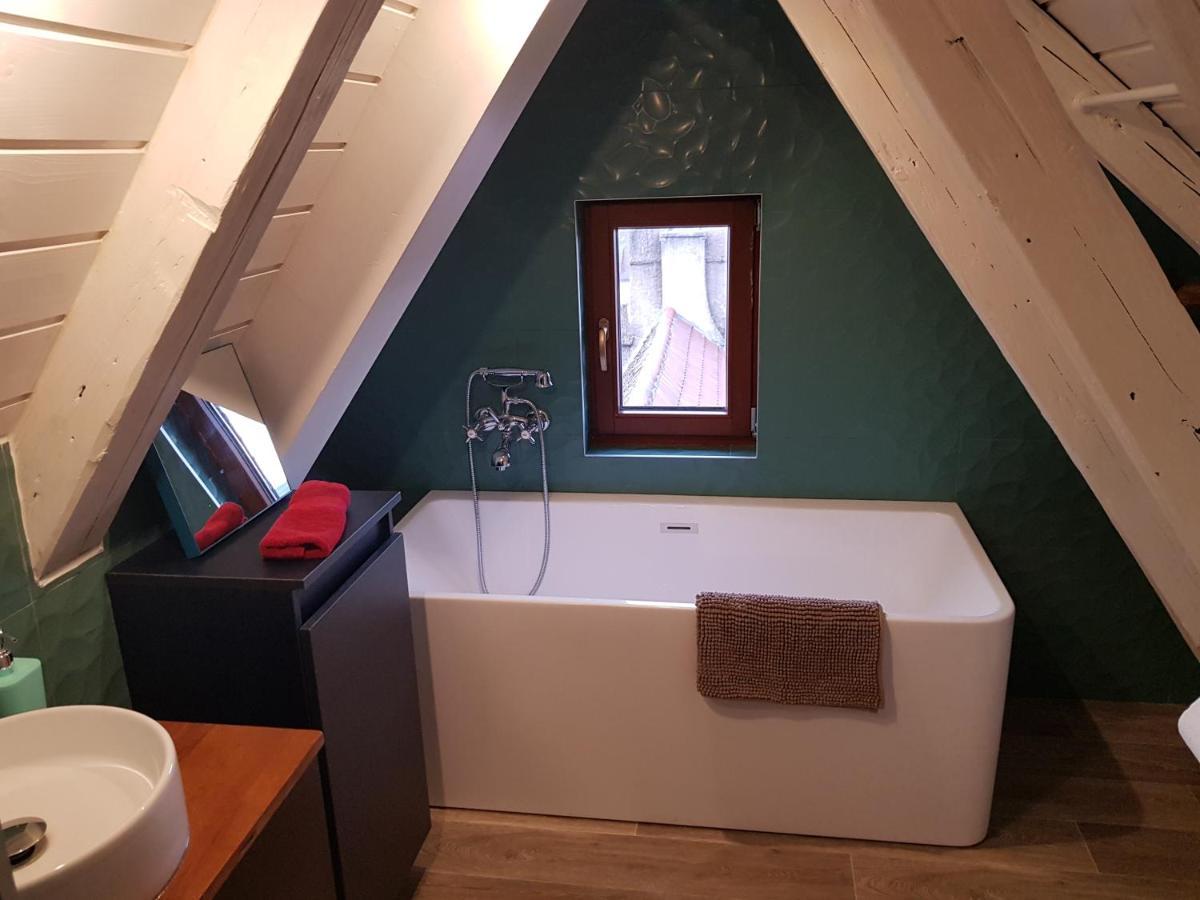 A L'Oree Du Bois Riquewihr Exteriör bild
